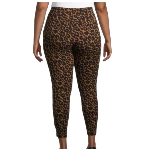 Terra‎ & Sky High Rise Fitted Leggings Plus Size 5X(32W-34W) Cheetah Print NEW - Picture 2 of 10